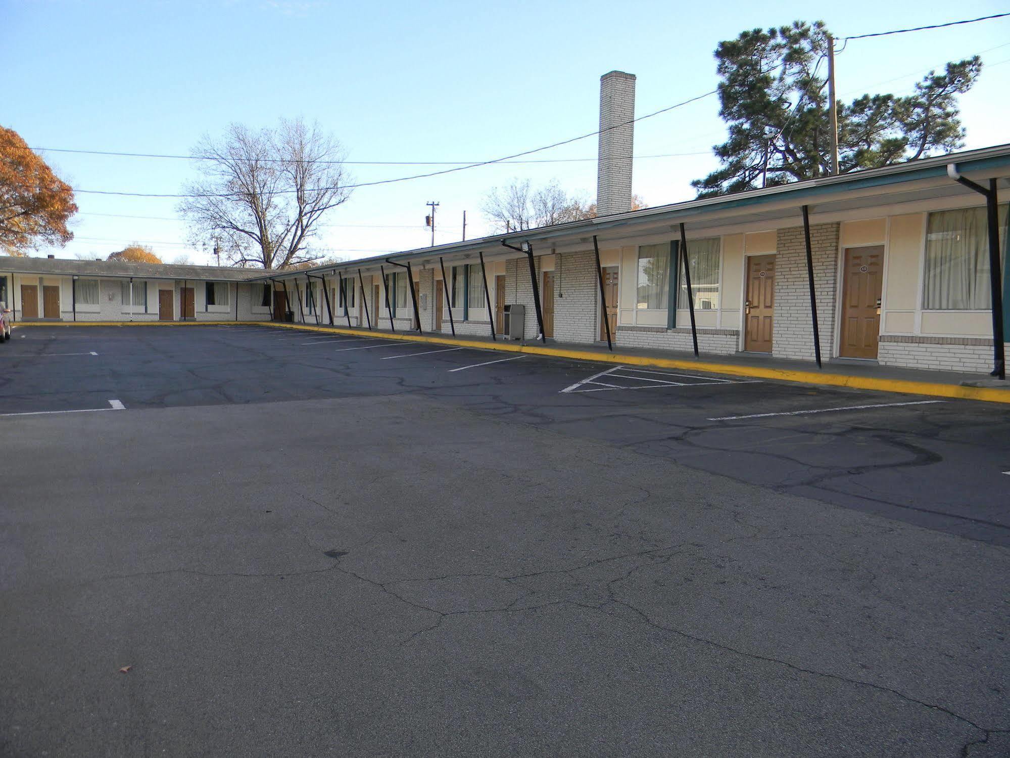 Fairfax Motel Roanoke Rapids Extérieur photo
